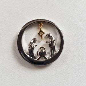 Origami Owl large nativity window plates